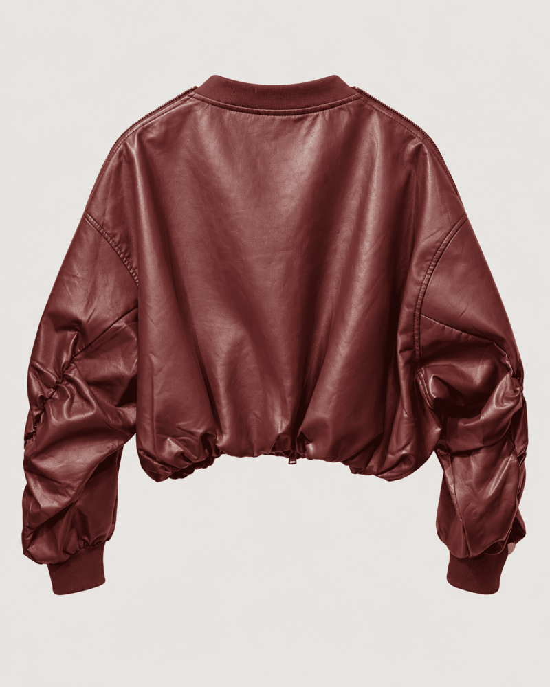 KOLLARI FERMAUR DETAYLARI CROP DERİ CEKET KOLLARI FERMAUR DETAYLARI CROP DERİ CEKET